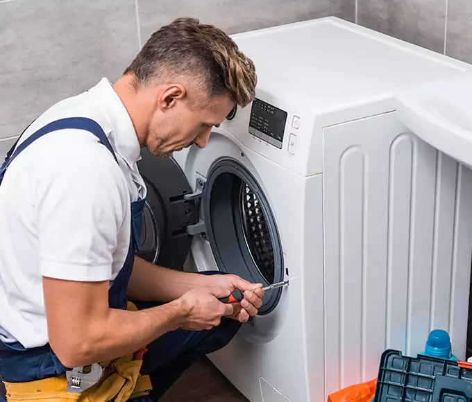 Why Coronado Laundry Operators Pick Coronado Appliance Pro for Every Dryer Failure?